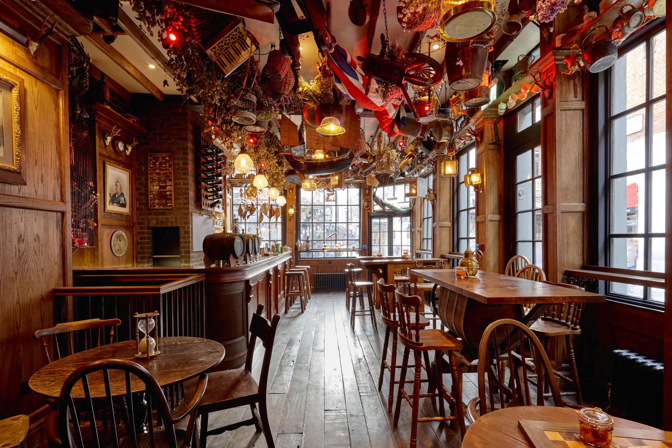 Mr Fogg's Tavern